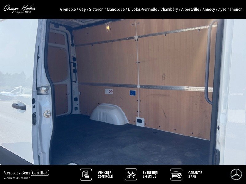 Mercedes Sprinter - Photo 12