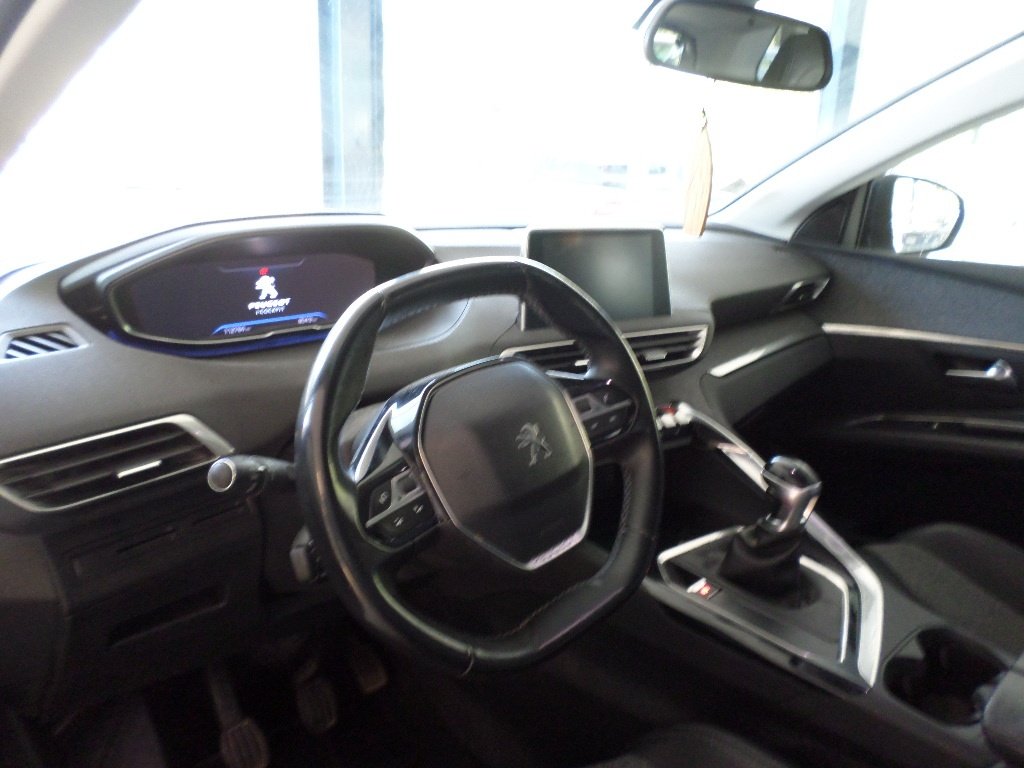 Peugeot 3008 - Photo 6