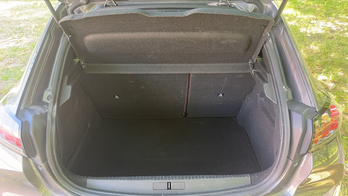 Peugeot 208 - Photo 14