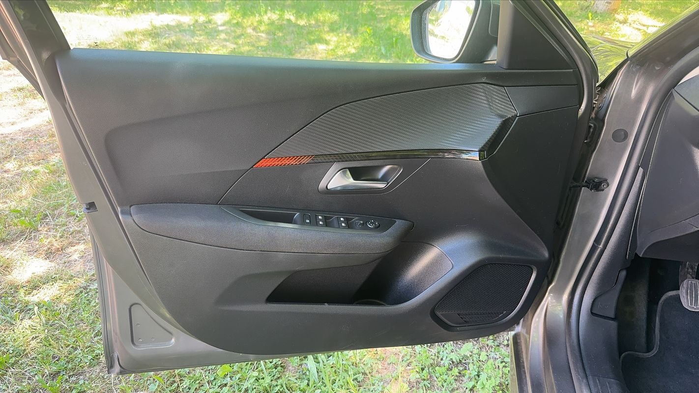 Peugeot 208 - Photo 7