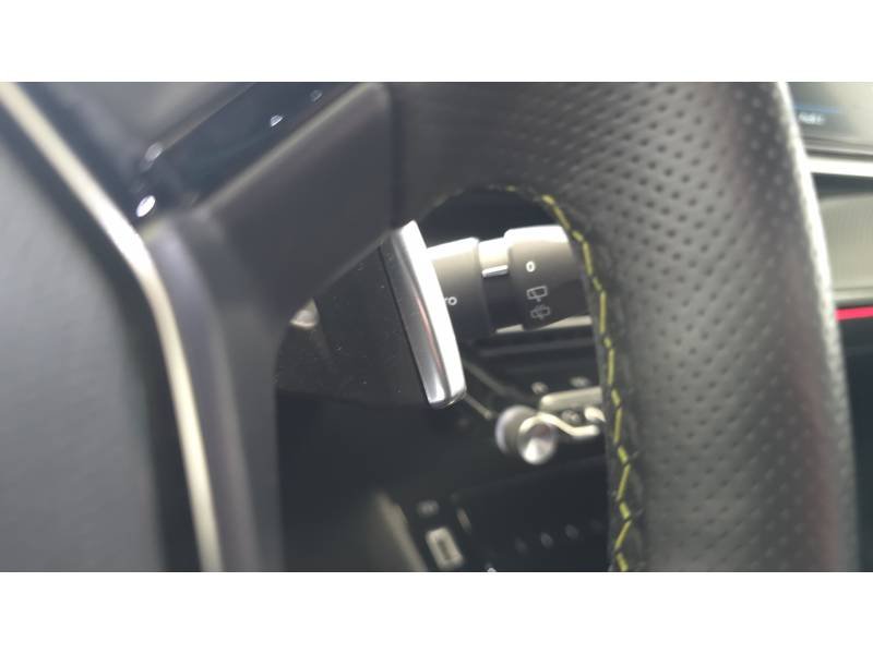 Peugeot 208 - Photo 40