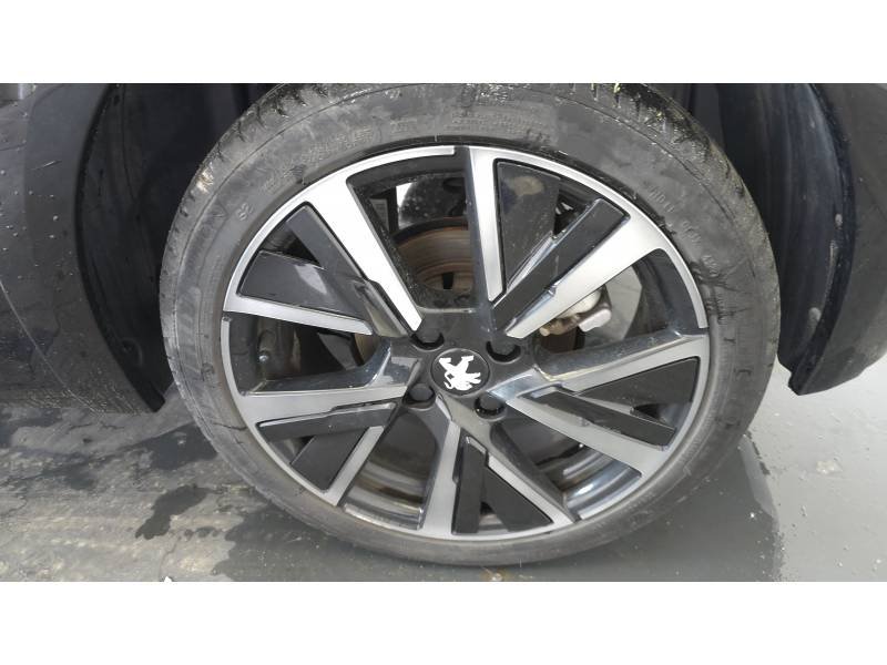 Peugeot 208 - Photo 9