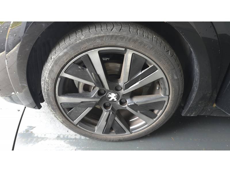 Peugeot 208 - Photo 10