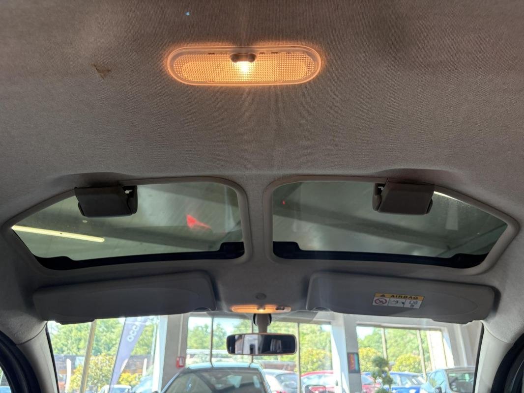 Renault Kangoo - Photo 24