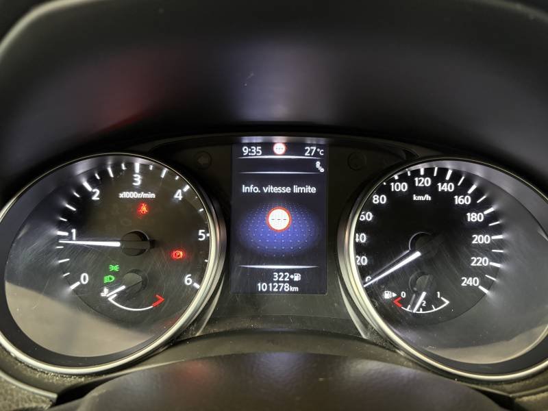 Nissan Qashqai - Photo 28