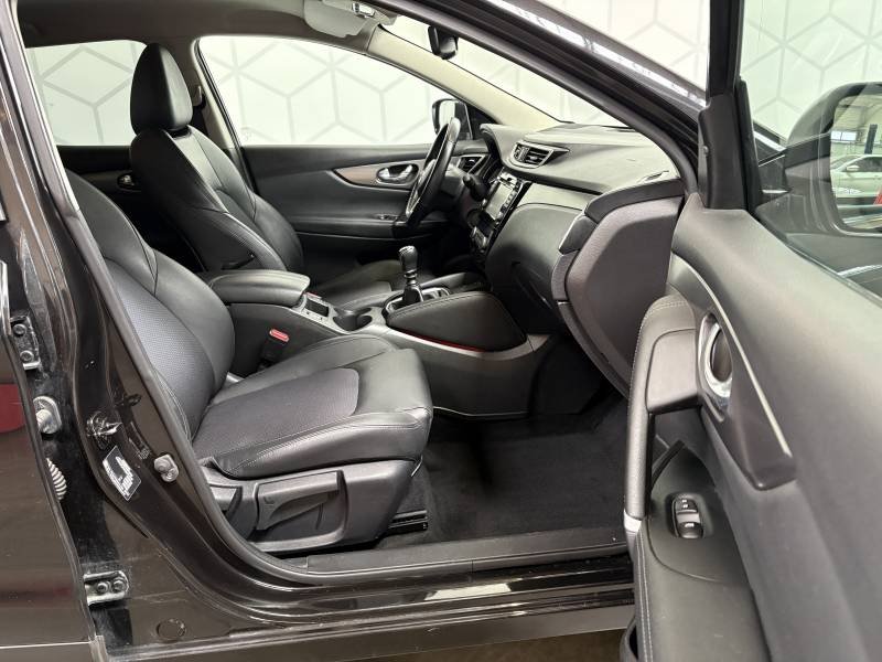 Nissan Qashqai - Photo 9