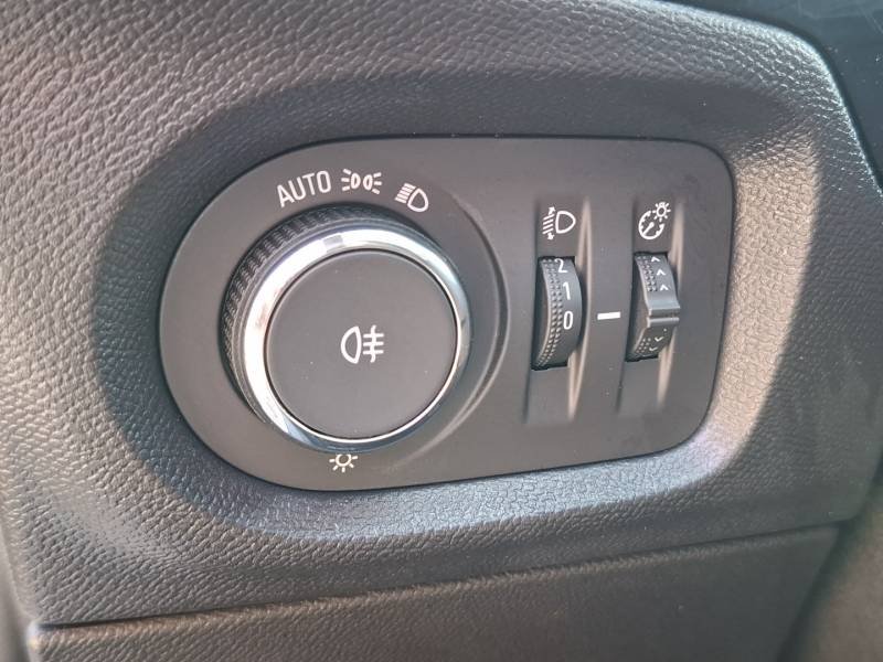 Opel Corsa - Photo 23