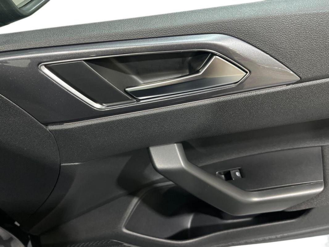 Volkswagen Polo - Photo 15