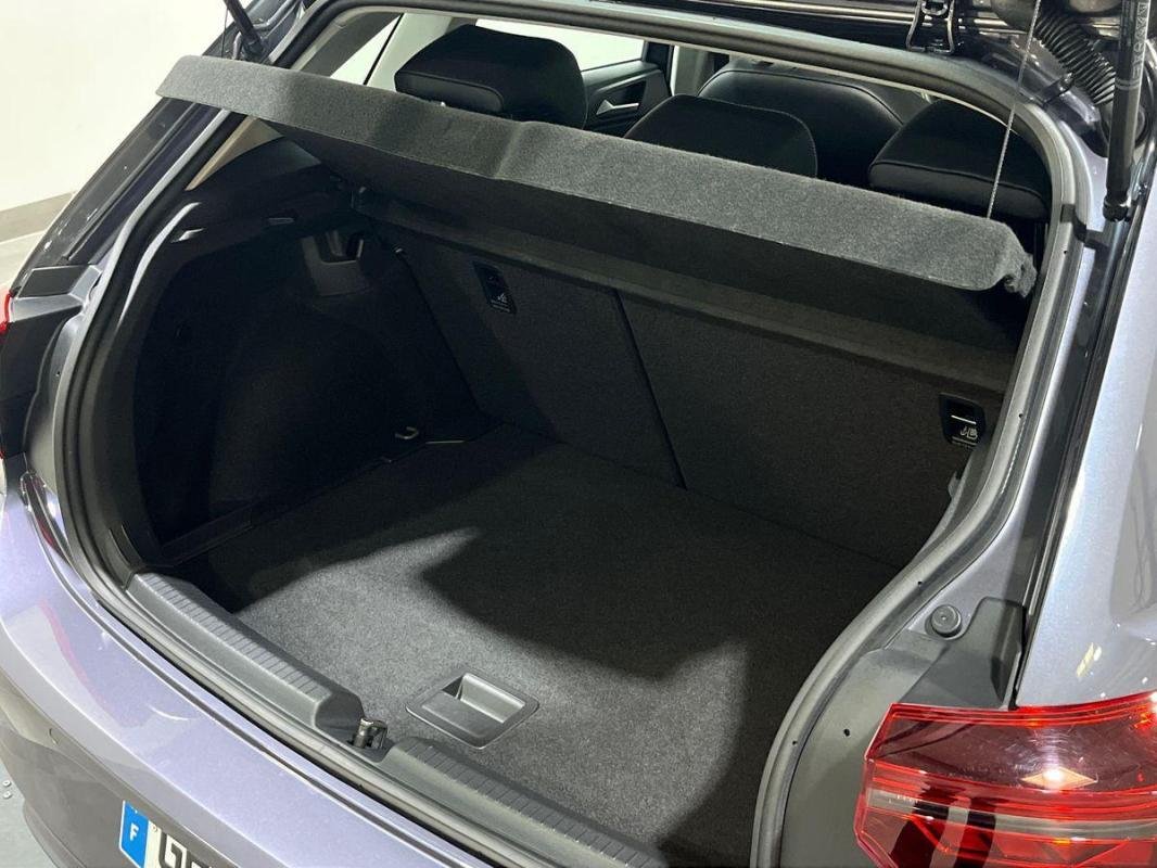 Volkswagen Polo - Photo 32