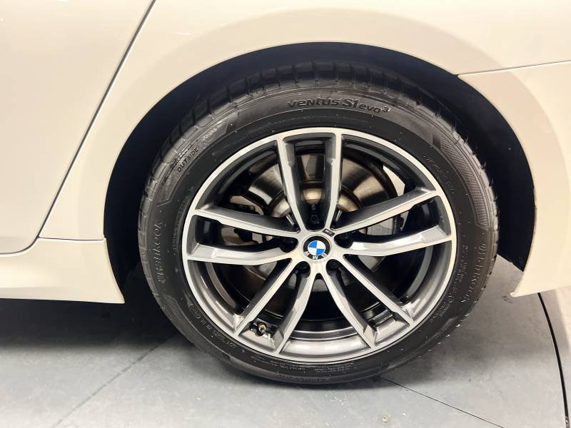 BMW Série 5 - Photo 15