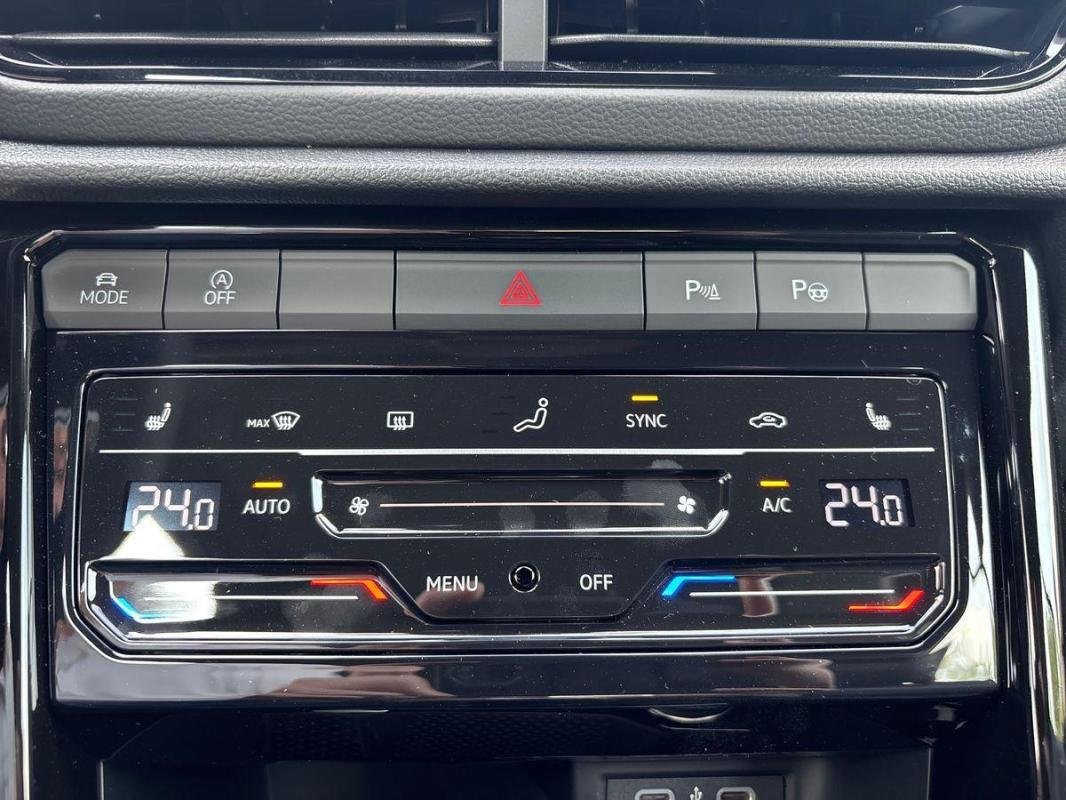 Volkswagen T-Roc - Photo 19