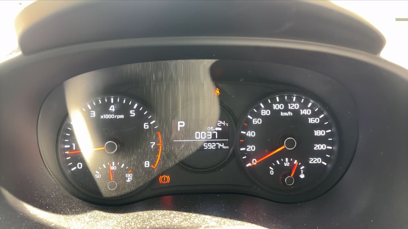 Kia Picanto - Photo 12