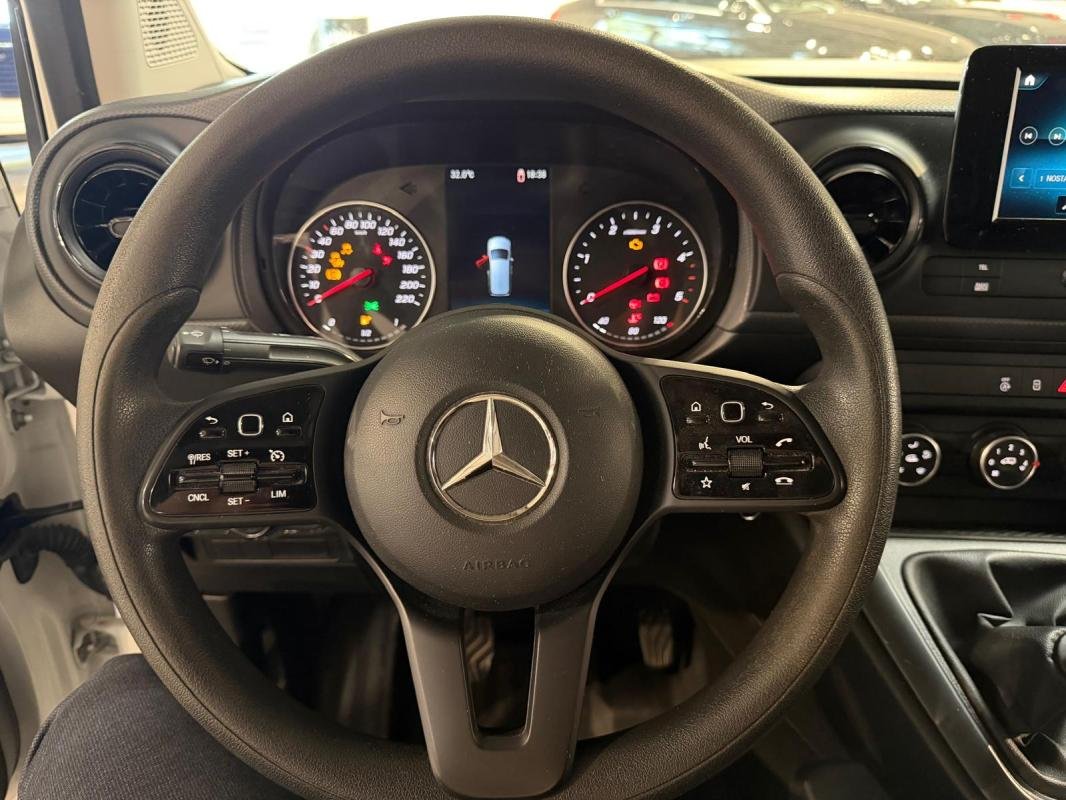 Mercedes Citan - Photo 12