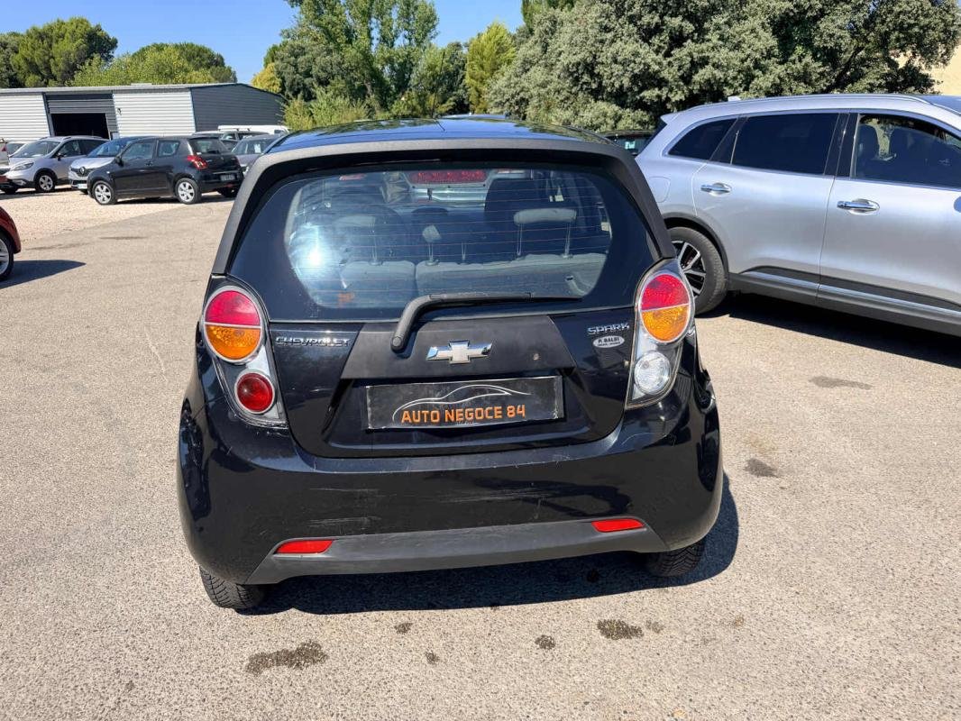 Chevrolet Spark - Photo 5