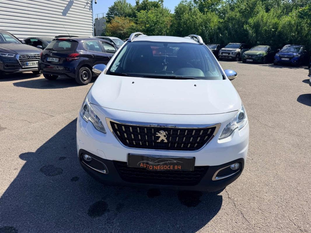 Peugeot 2008 - Photo 2