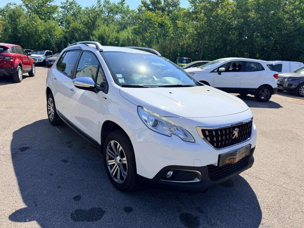 Peugeot 2008 - Photo 3