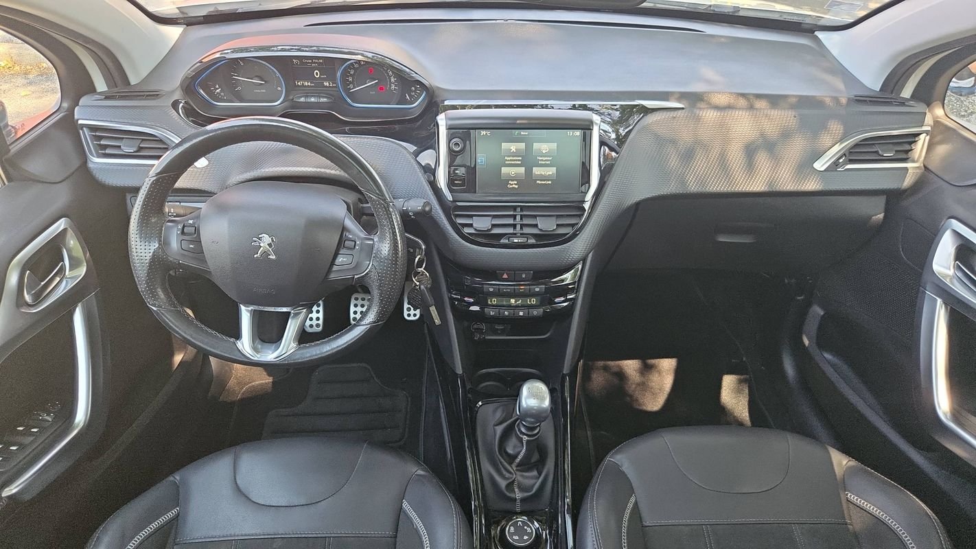 Peugeot 2008 - Photo 11