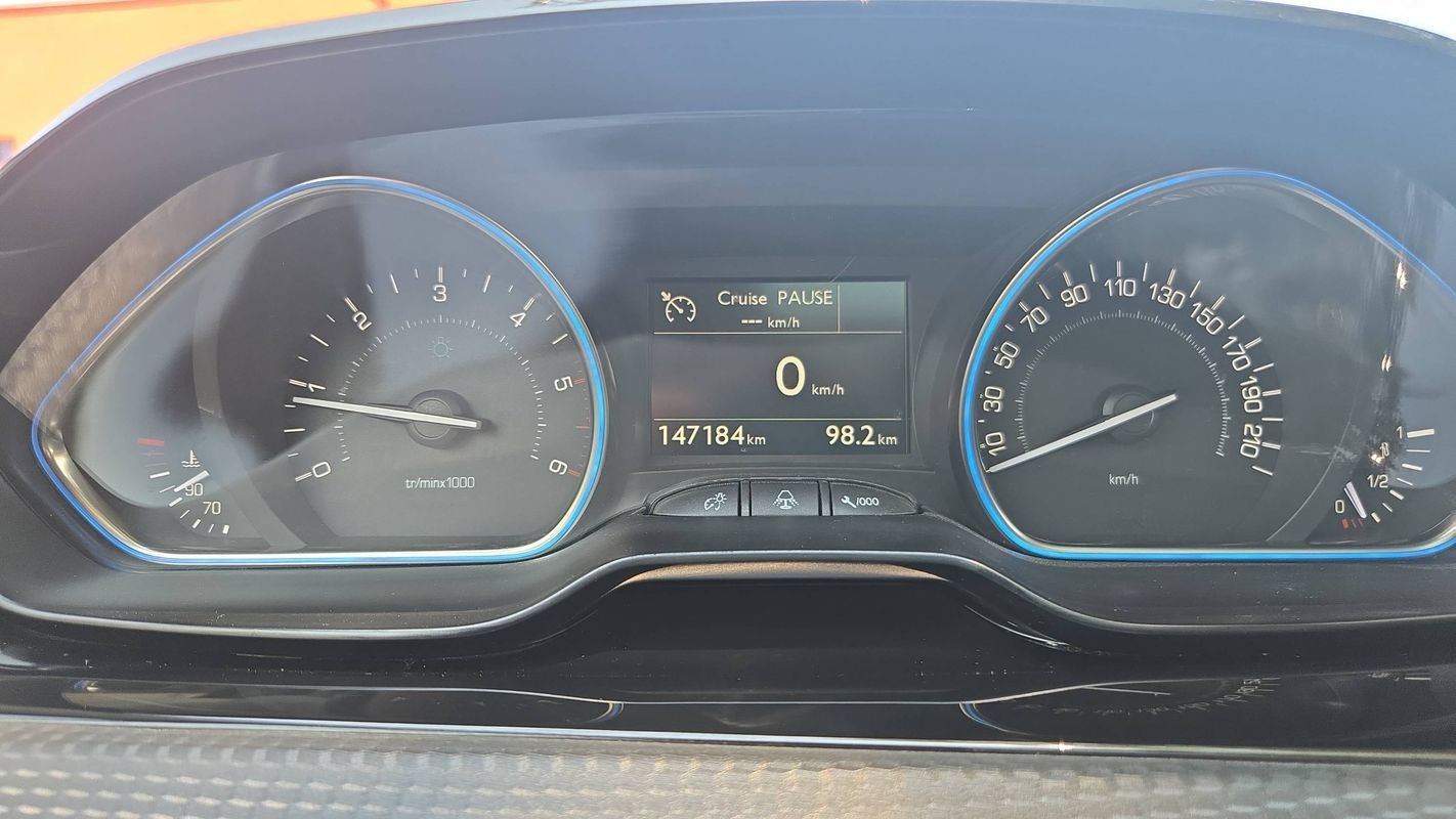 Peugeot 2008 - Photo 12