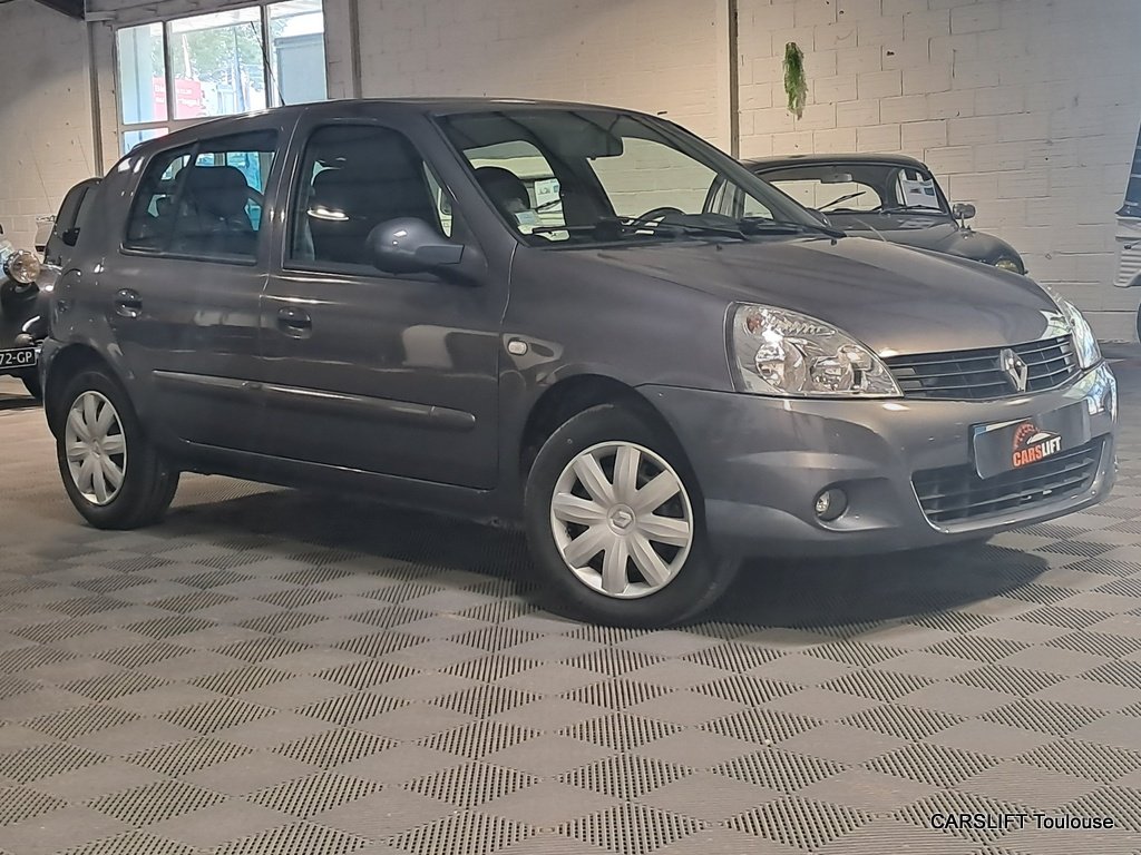 Renault Clio - Photo 1