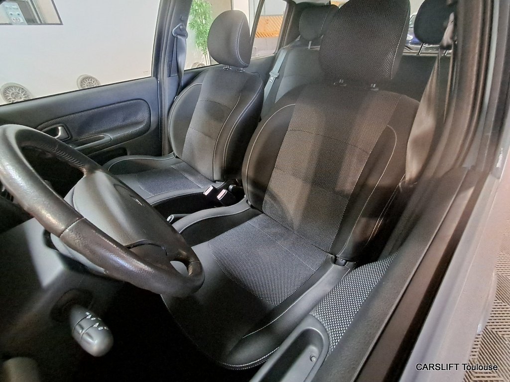 Renault Clio - Photo 11