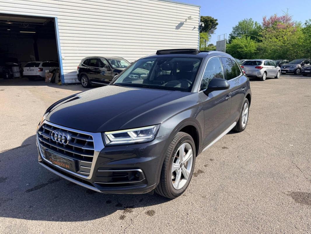 Audi Q5 - Photo 1