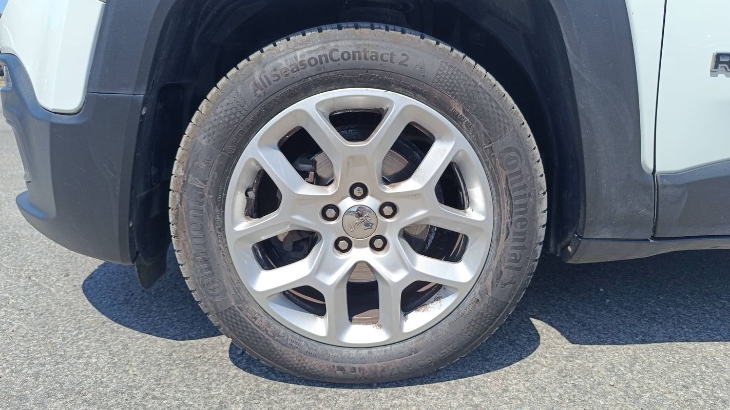 Jeep Renegade - Photo 18