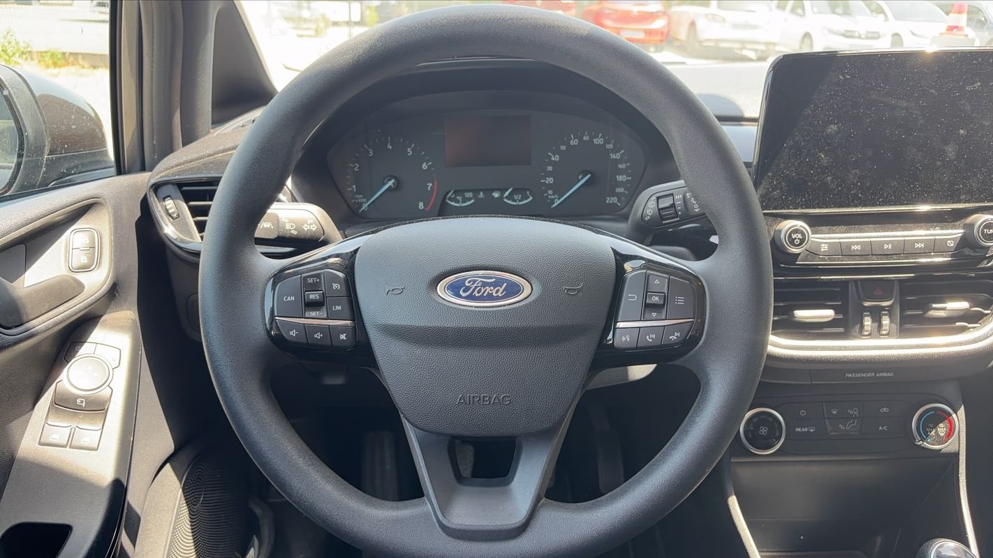 Ford Fiesta - Photo 23