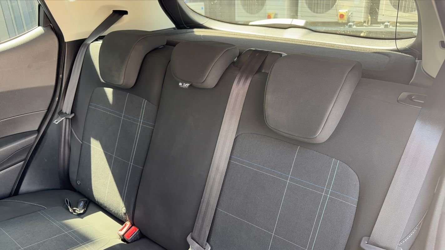Ford Fiesta - Photo 9