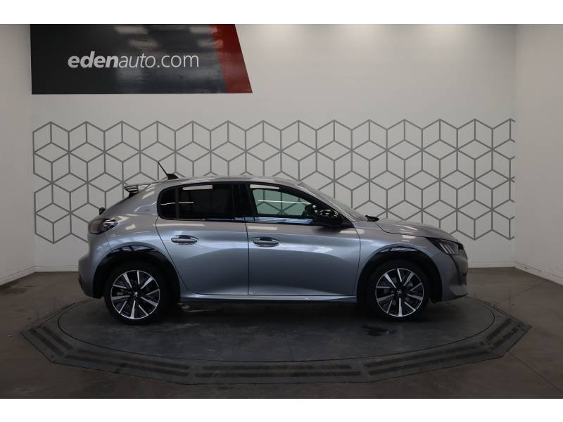 Peugeot 208 - Photo 3