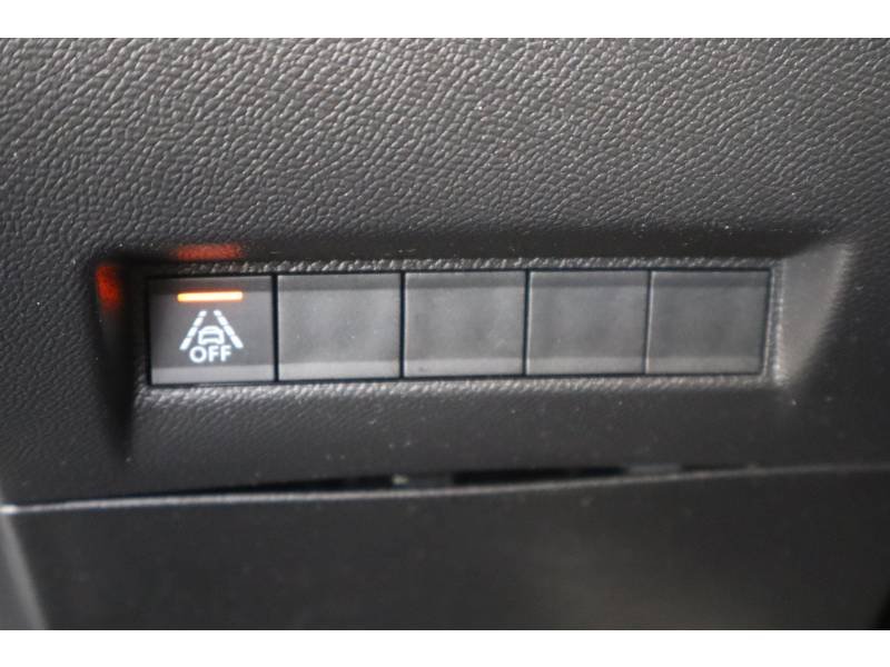 Peugeot 208 - Photo 32