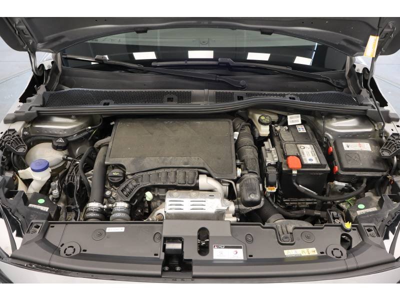 Peugeot 208 - Photo 8