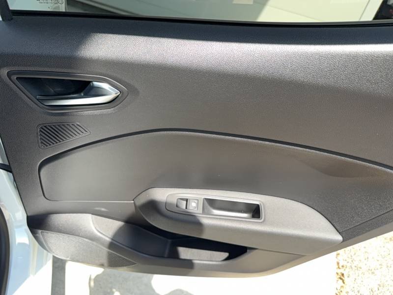 Renault Clio - Photo 12