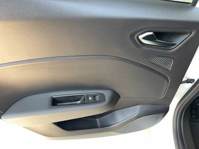 Renault Clio - Photo 14