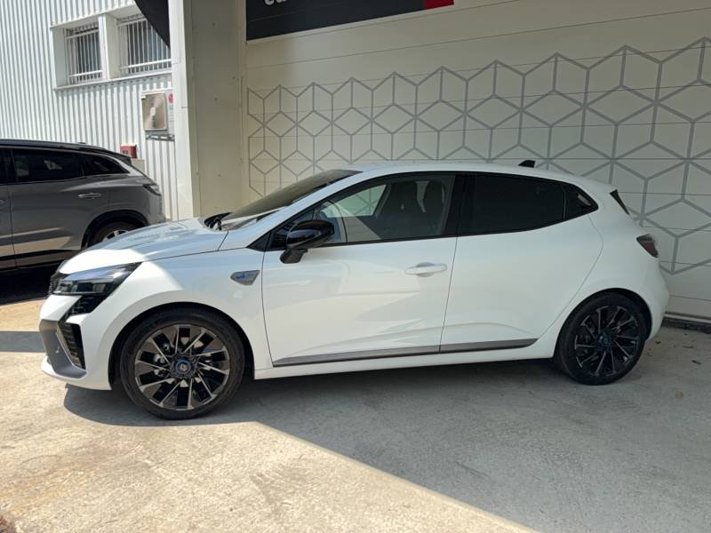 Renault Clio - Photo 2