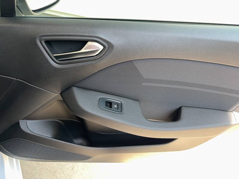 Renault Clio - Photo 10