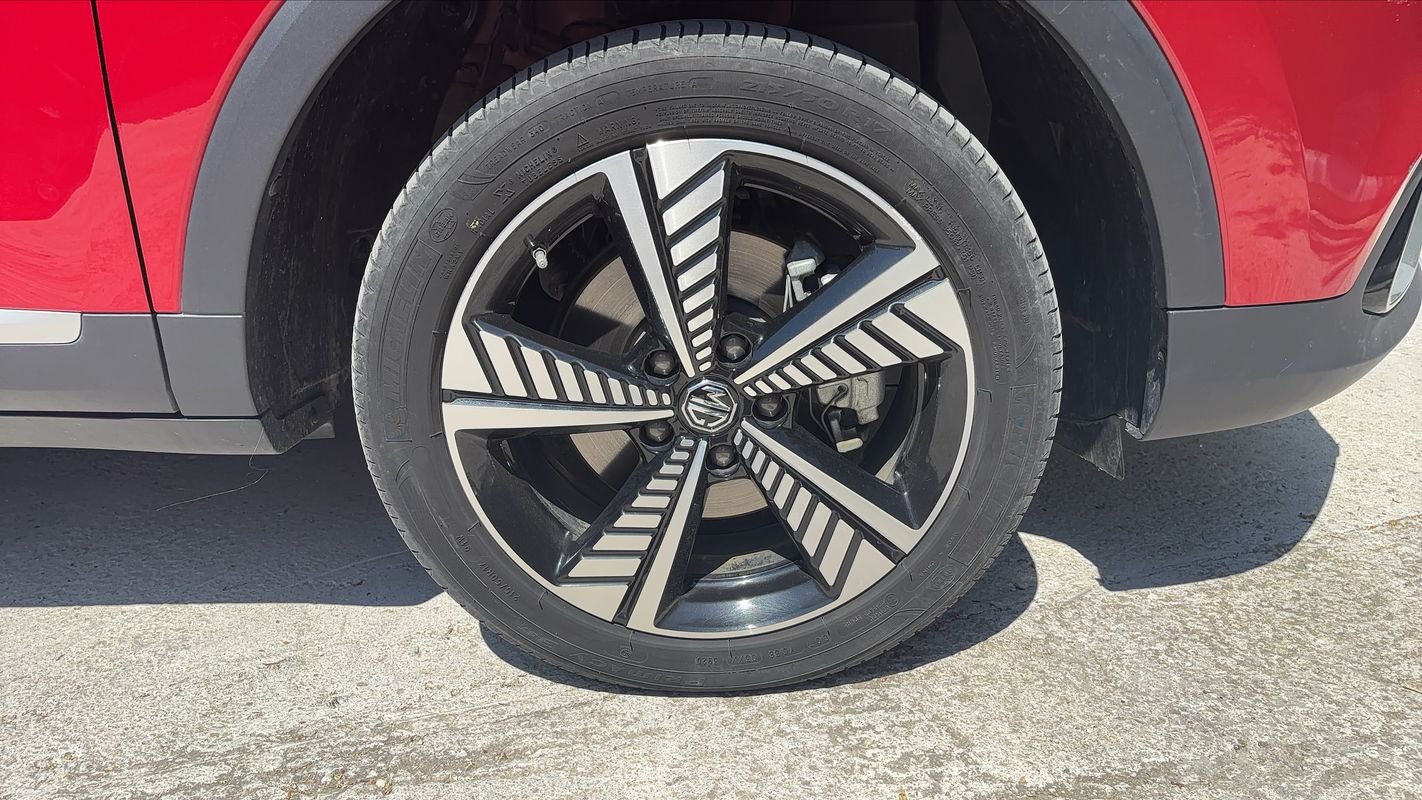 MG ZS - Photo 17