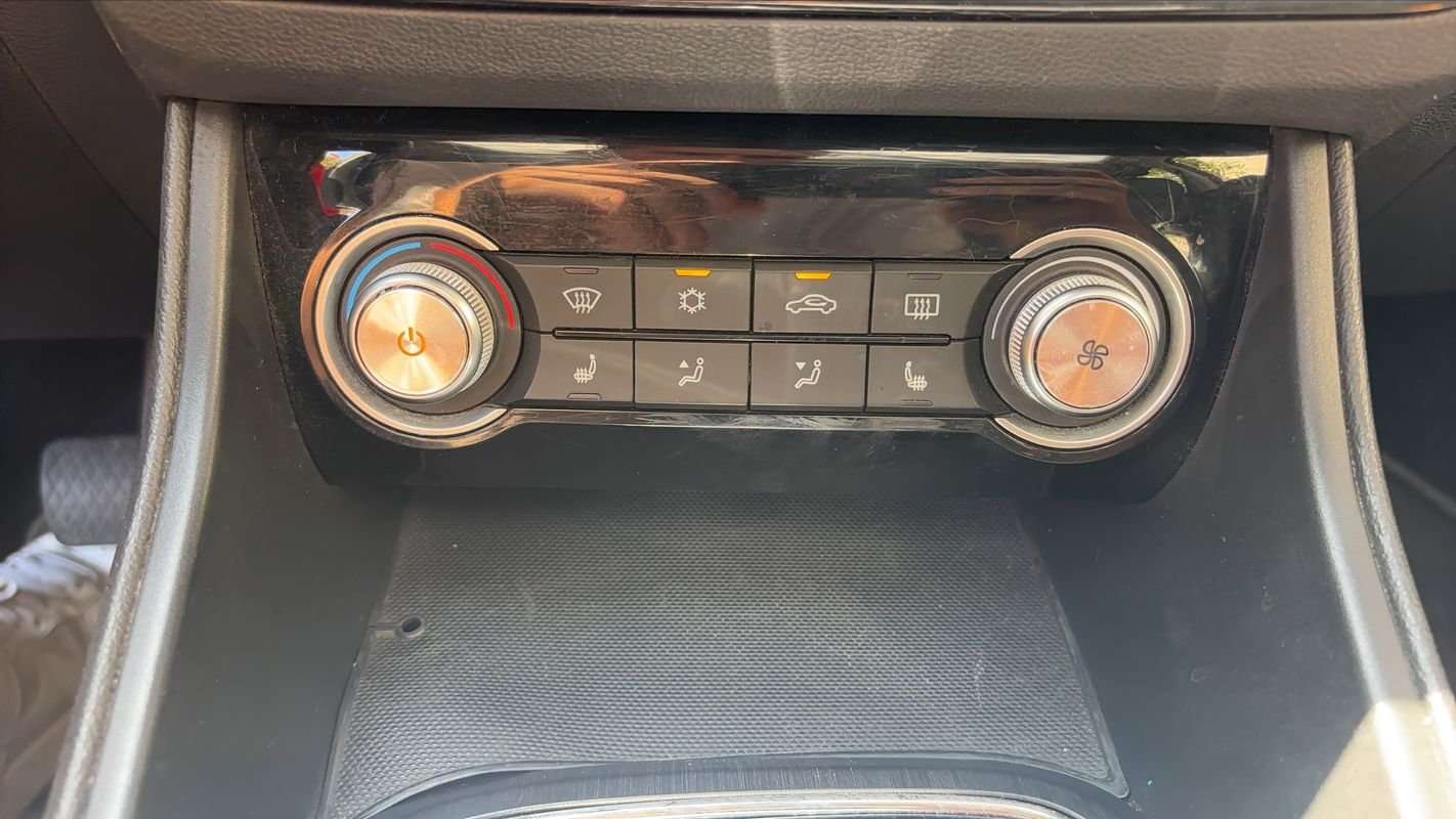 MG ZS - Photo 27
