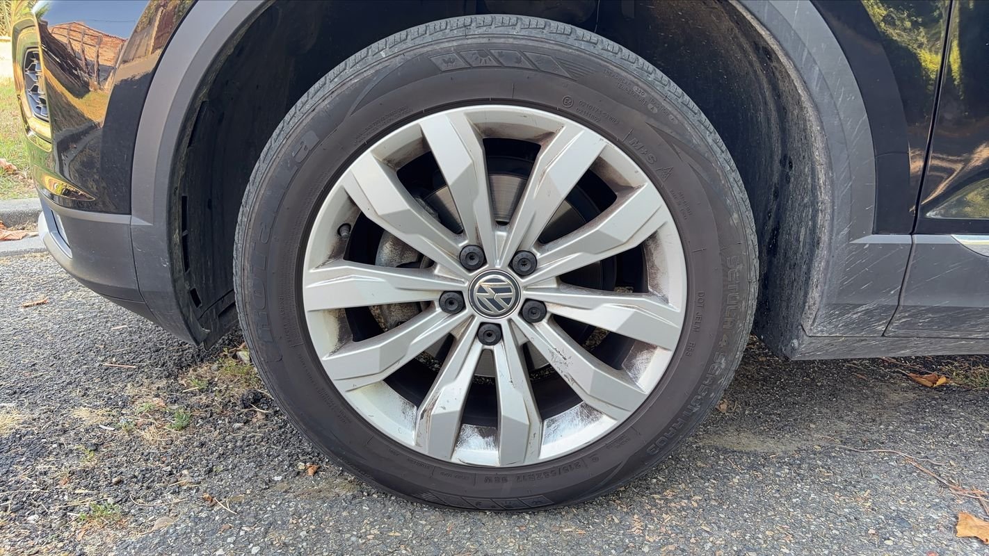 Volkswagen T-Roc - Photo 18