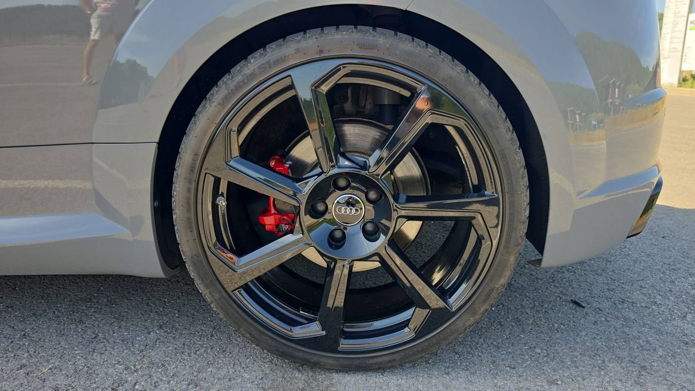 Audi TT RS Coupé - Photo 19
