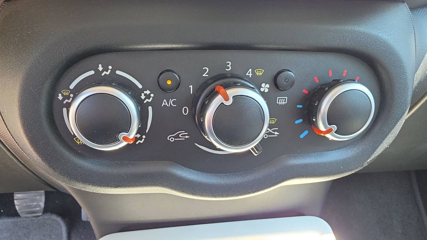 Renault Twingo - Photo 26
