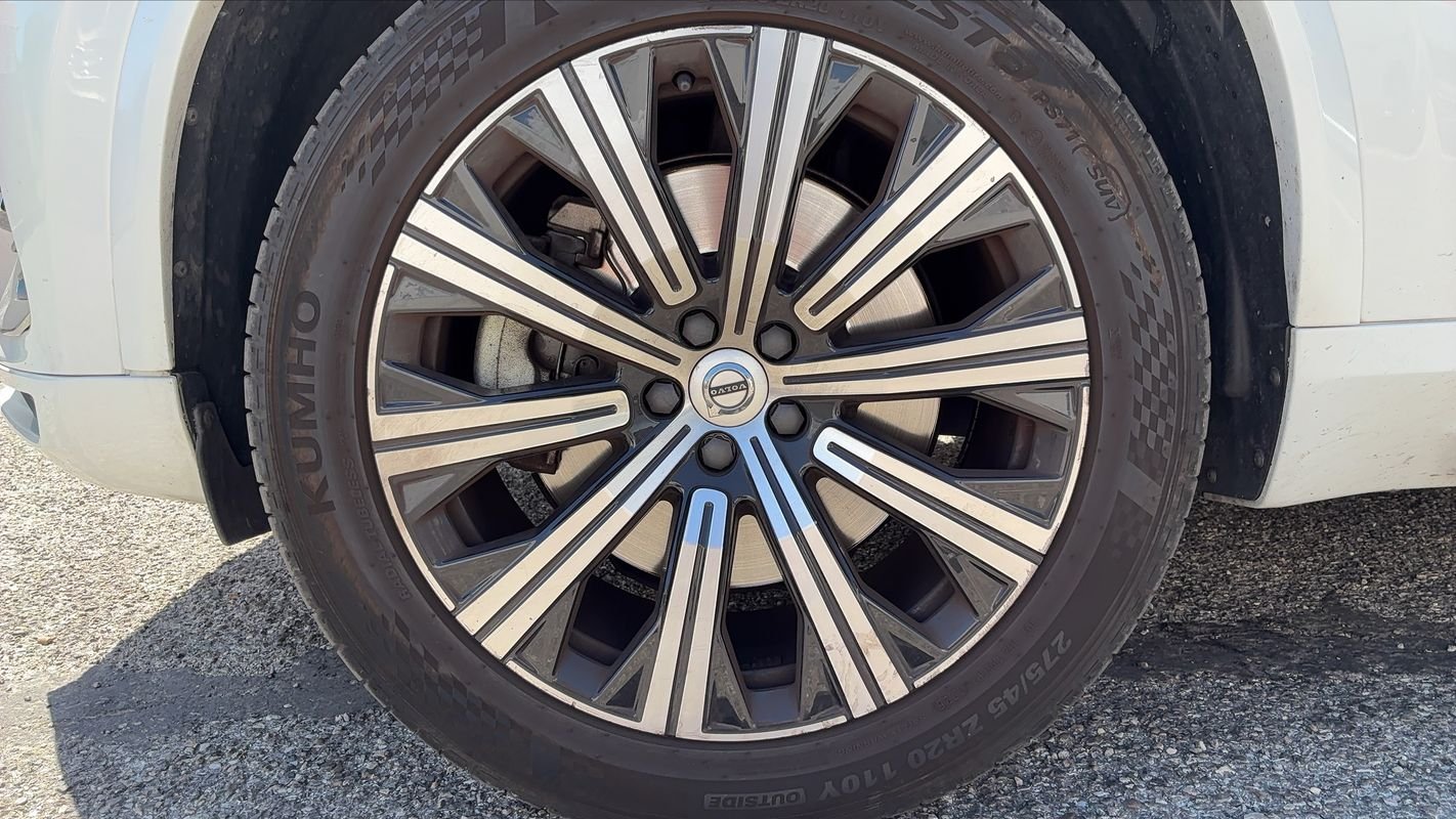 Volvo XC90 - Photo 18