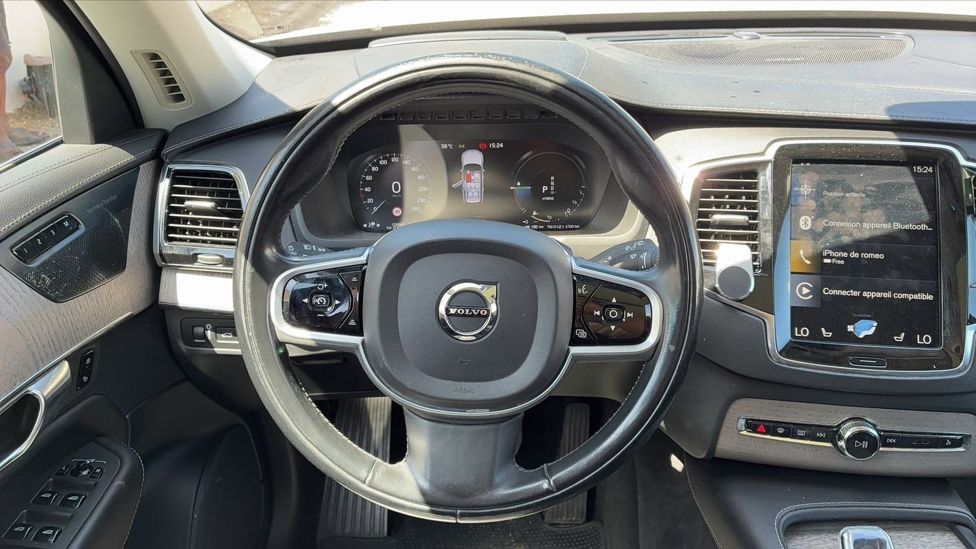 Volvo XC90 - Photo 24