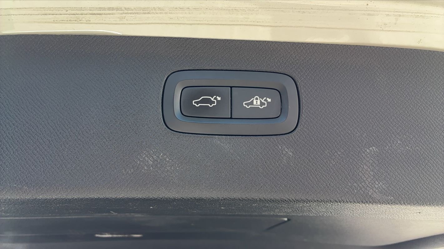 Volvo XC90 - Photo 25