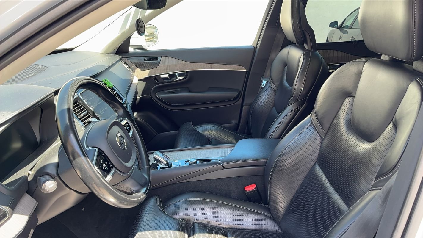 Volvo XC90 - Photo 27
