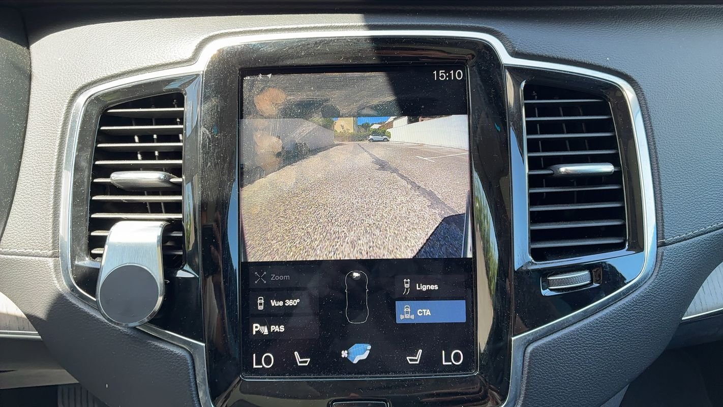 Volvo XC90 - Photo 28