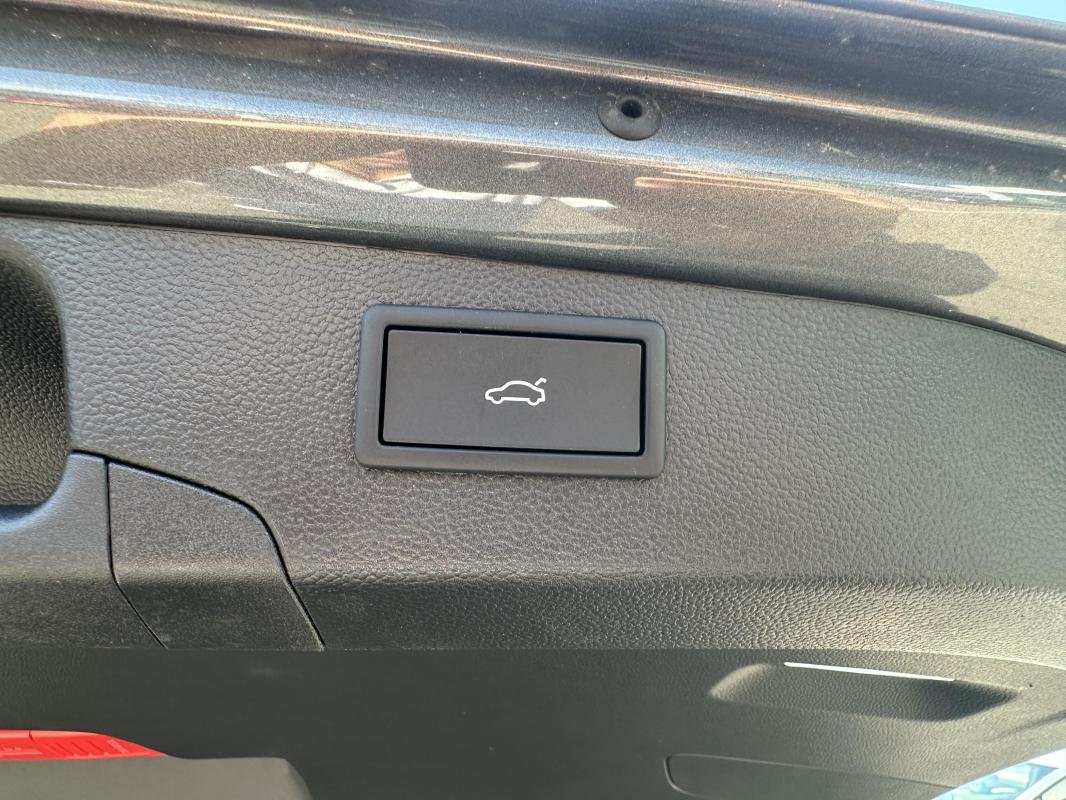 Skoda Superb Combi - Photo 27