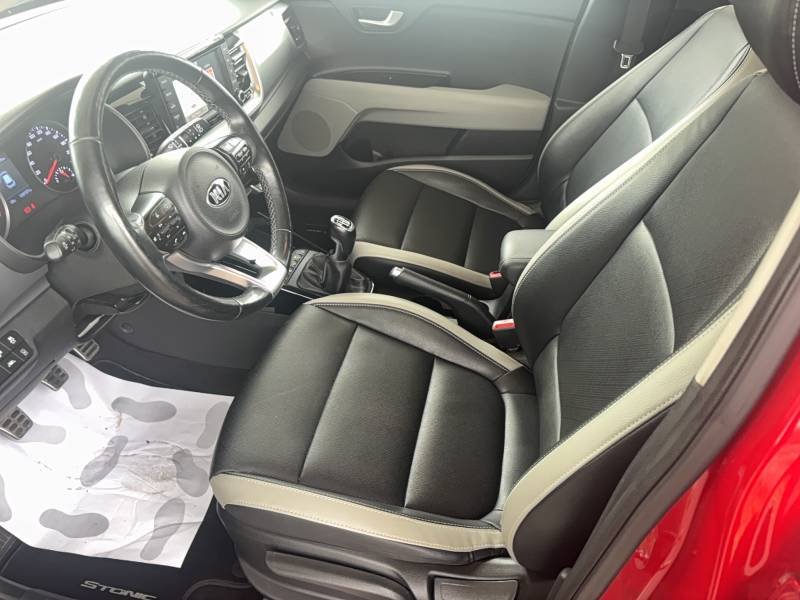 Kia Stonic - Photo 22
