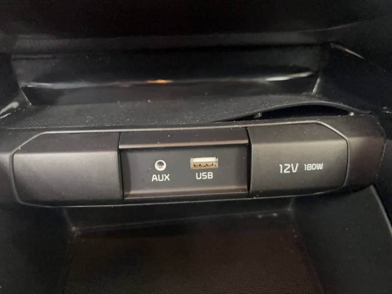 Kia Stonic - Photo 27