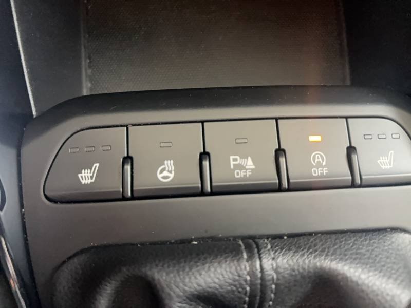 Kia Stonic - Photo 28