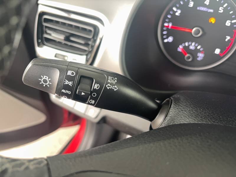 Kia Stonic - Photo 31